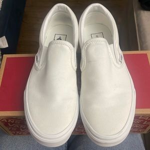 Vans - Classic Slip ons